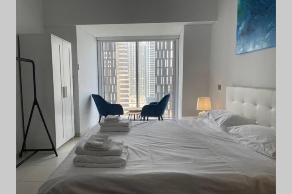 Cayan Tower Luxury Apartment With Sea View Дубай Екстериор снимка